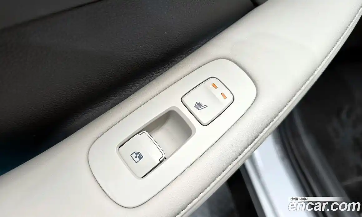 Hyundai Sonata 2023 1.6 гидро в Москве № 2050392, фото 17