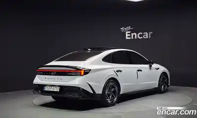 Hyundai Sonata 2023 1.6 гидро в Москве № 2050392, миниатюра 2
