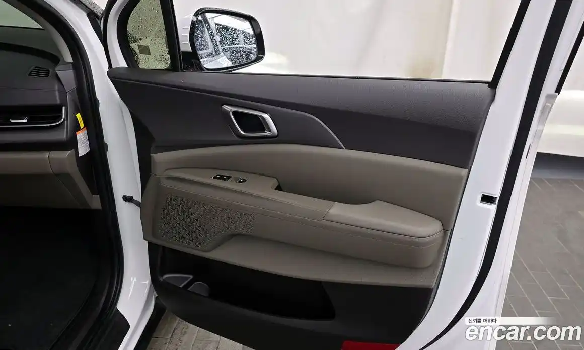Kia Canival 2025 1.6 гидро в Москве № 2050679, фото 15