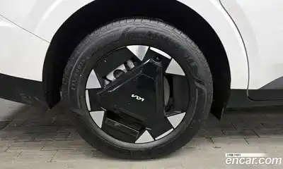 Kia Canival 2025 1.6 гидро в Москве № 2050679, миниатюра 5