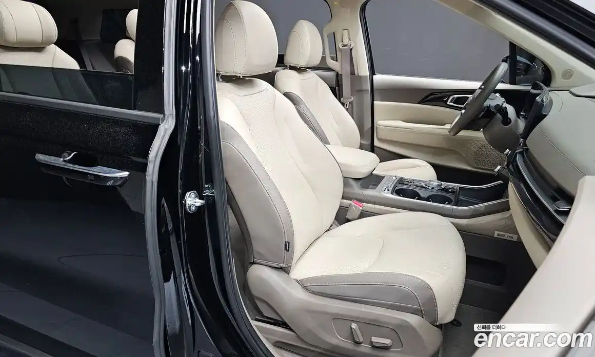 Kia Canival 2025 1.6 гидро в Москве № 2050693, фото 18