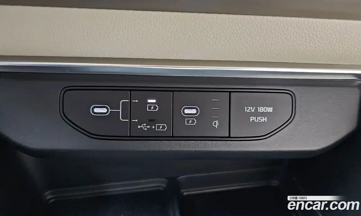 Kia Canival 2025 1.6 гидро в Москве № 2050693, фото 33