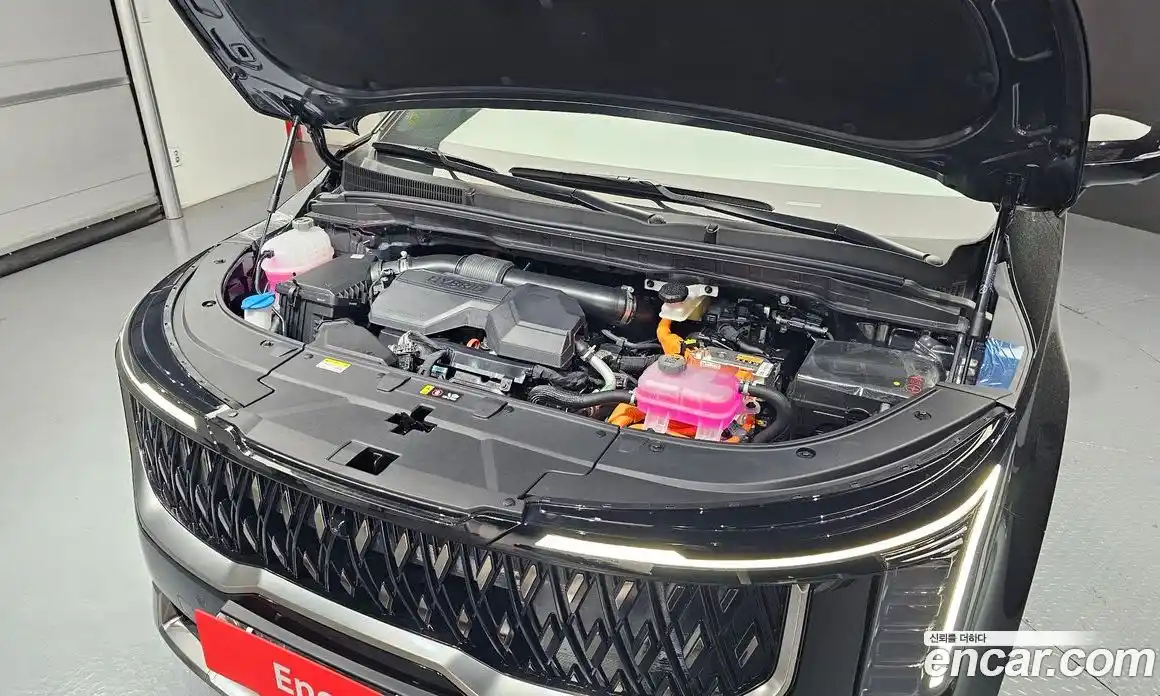 Kia Canival 2025 1.6 гидро в Москве № 2050693, фото 6
