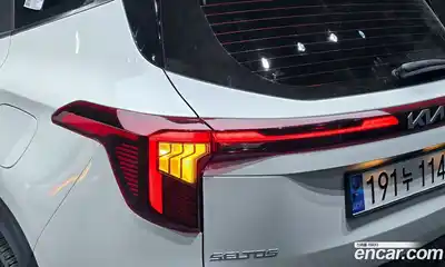 Kia Seltos 2024 1.6 гидро в Москве № 2050734, миниатюра 8