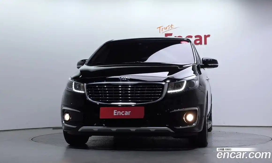 Kia Canival 2017 3.3 гидро в Москве № 2051015, фото 3