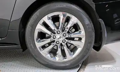 Kia Canival 2017 3.3 гидро в Москве № 2051015, миниатюра 7