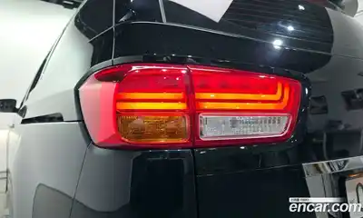 Kia Canival 2017 3.3 гидро в Москве № 2051015, миниатюра 9