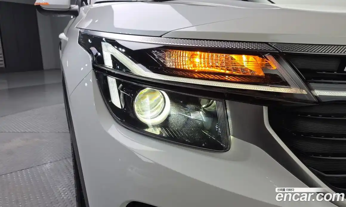 Kia Seltos 2025 2.0 гидро в Москве № 2051034, фото 8
