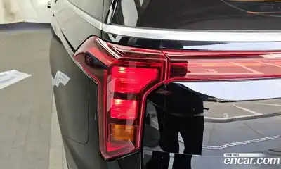 Kia Canival 2024 2.2 гидро в Москве № 2051063, миниатюра 9