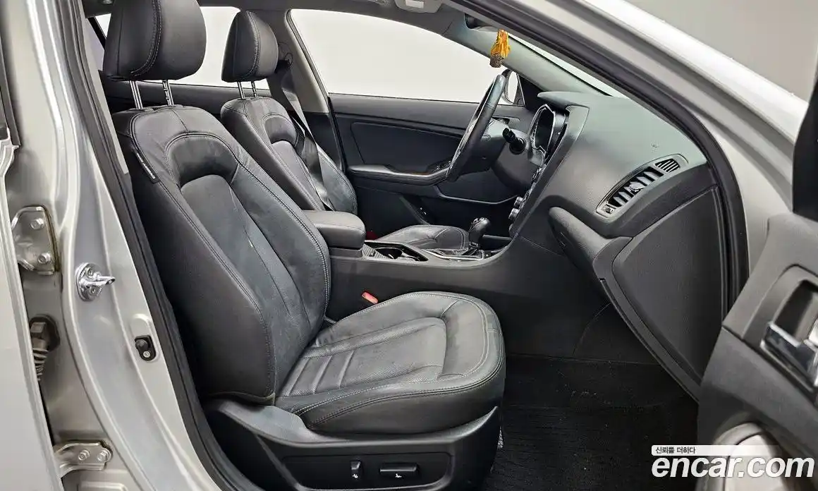 Kia K5 2013 2.0 гидро в Москве № 2051089, фото 11
