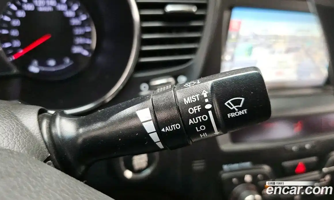 Kia K5 2013 2.0 гидро в Москве № 2051089, фото 17