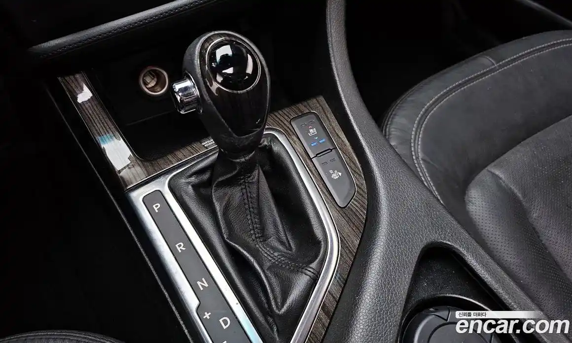 Kia K5 2013 2.0 гидро в Москве № 2051089, фото 9