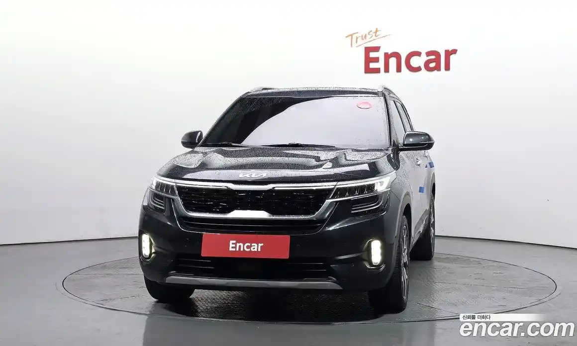 Kia Seltos 2021 1.6 гидро в Москве № 2051218, фото 3