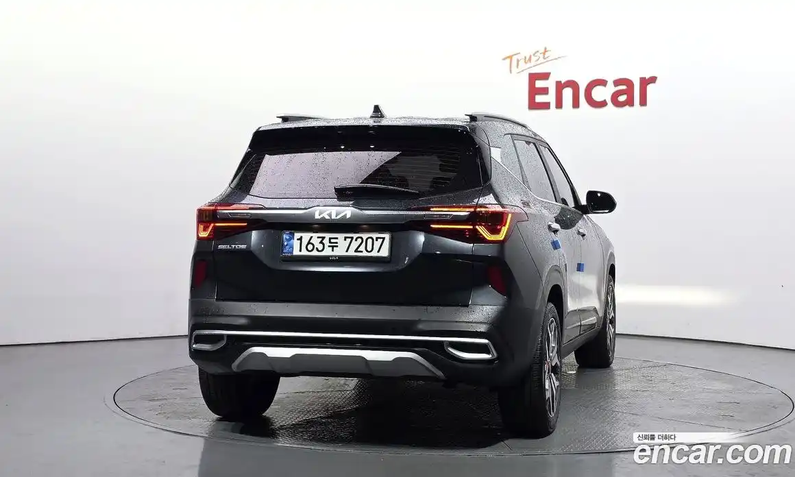 Kia Seltos 2021 1.6 гидро в Москве № 2051218, фото 4