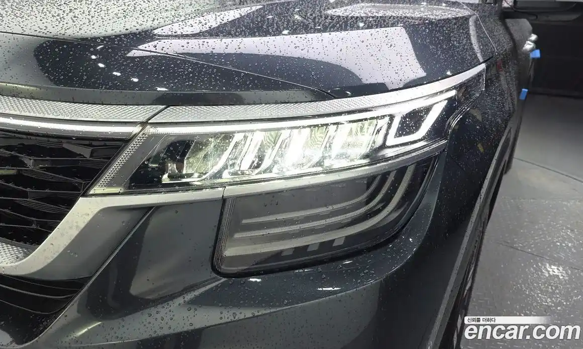 Kia Seltos 2021 1.6 гидро в Москве № 2051218, фото 8