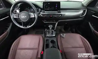 Kia Seltos 2021 1.6 гидро в Москве № 2051218, миниатюра 10