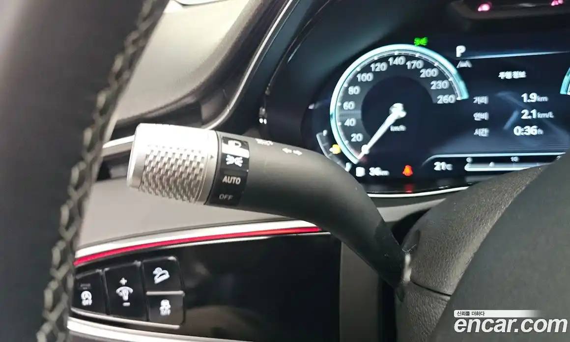 Genesis GV70 2024 2.5 гидро в Москве № 2051480, фото 30