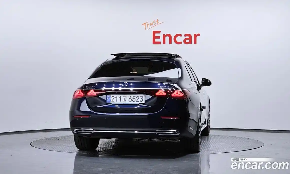 Mercedes-Benz E-Class 2024 2.0 гидро в Москве № 2051683, фото 4