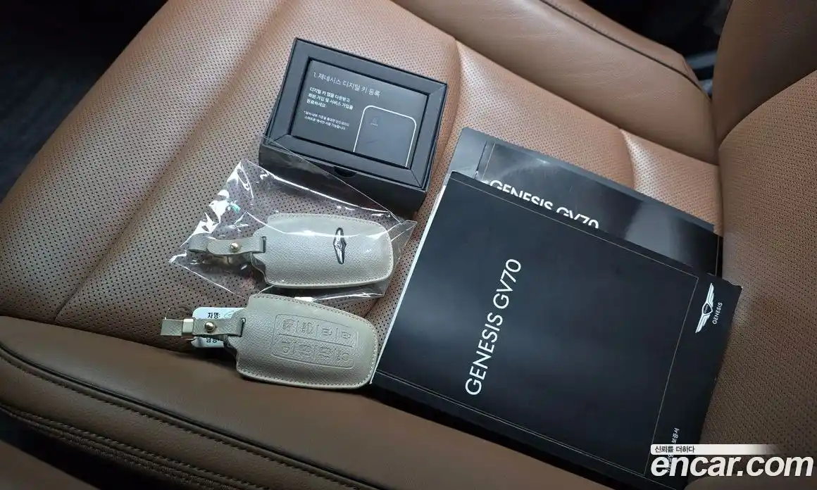 Genesis GV70 2021 2.5 гидро в Москве № 2051761, фото 26