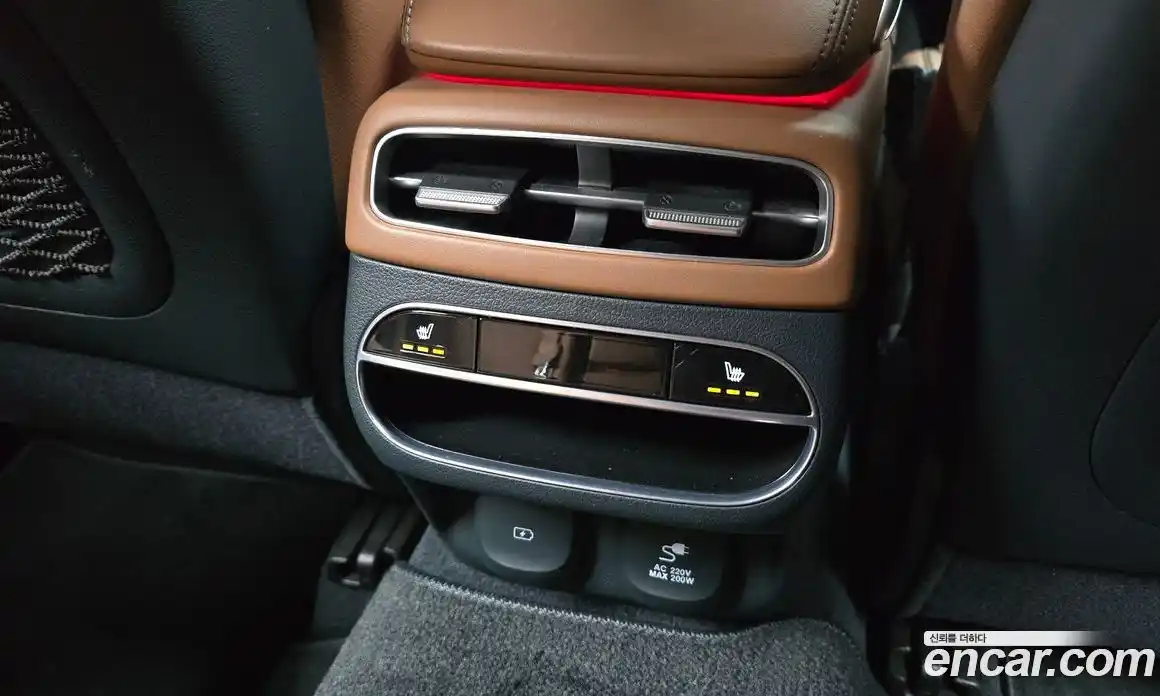 Genesis GV70 2021 2.5 гидро в Москве № 2051761, фото 28