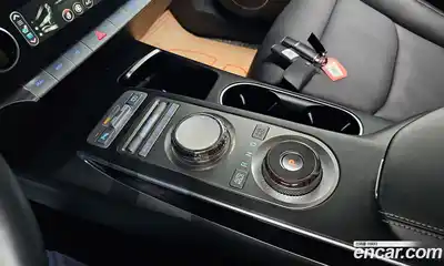Genesis GV70 2022 2.5 гидро в Москве № 2051796, миниатюра 9