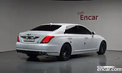 Genesis EQ900, 2016