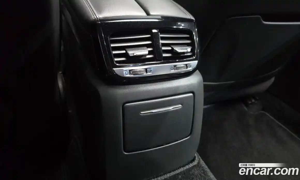 Genesis EQ900 2016 3.8 гидро в Москве № 2051848, фото 30