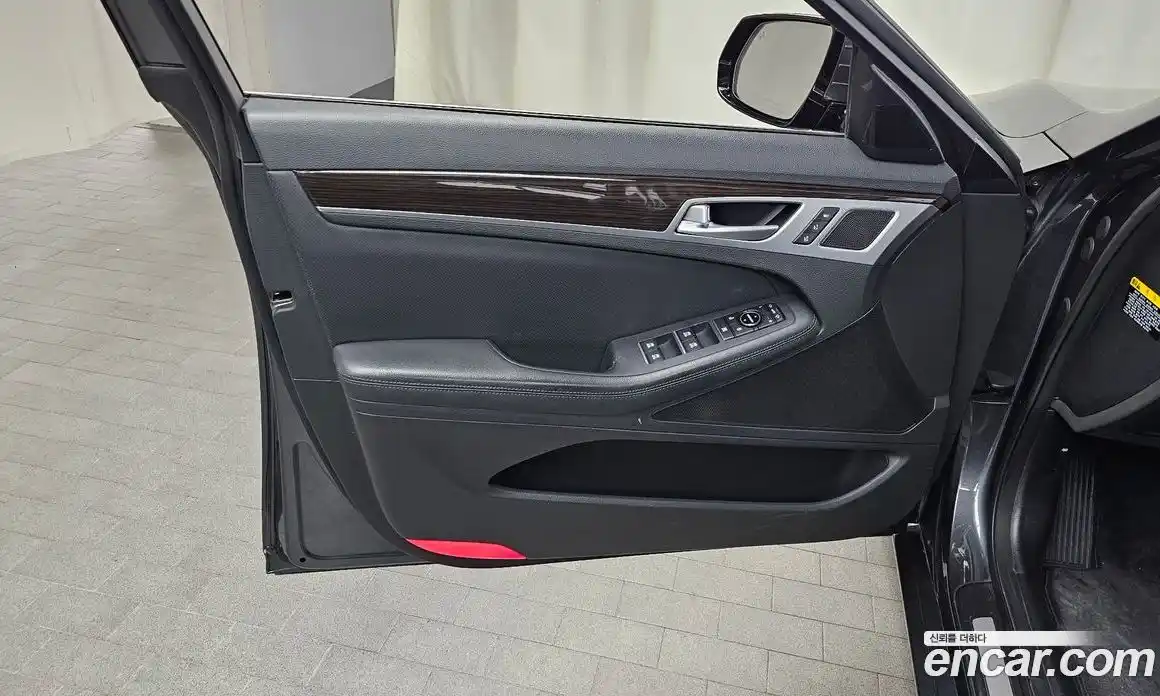 Genesis G80 2016 3.3 гидро в Москве № 2051863, фото 14