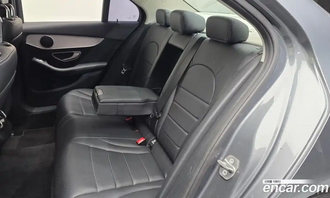 Mercedes-Benz C-Class 2017 2.0 гидро в Москве № 2052036, фото 18