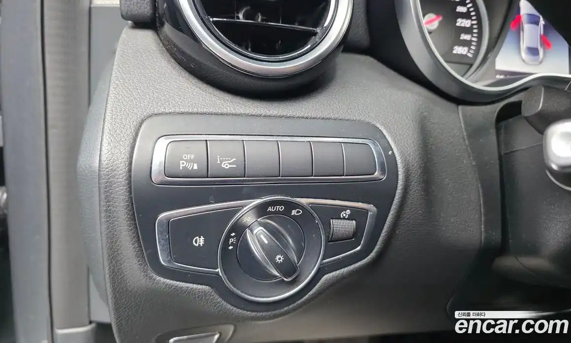 Mercedes-Benz C-Class 2017 2.0 гидро в Москве № 2052036, фото 28