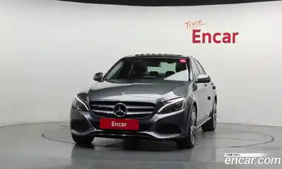 Mercedes-Benz C-Class 2017 2.0 гидро в Москве № 2052036, миниатюра 3