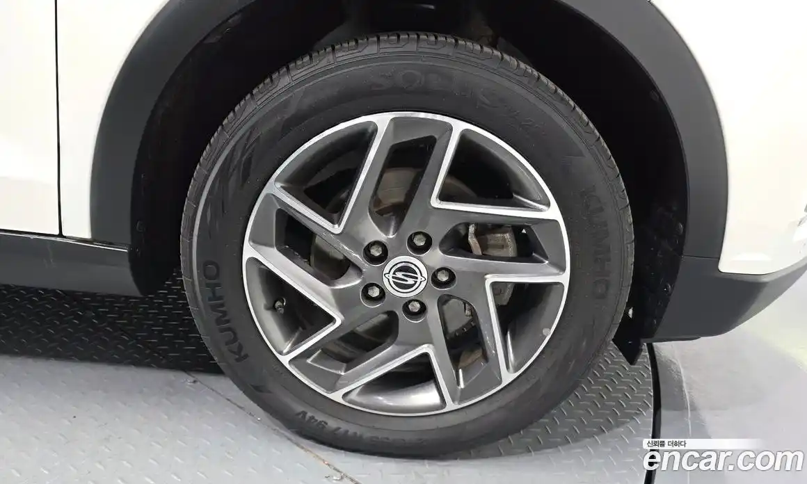SsangYong TIBOLI 2022 1.5 гидро в Москве № 2052285, фото 7