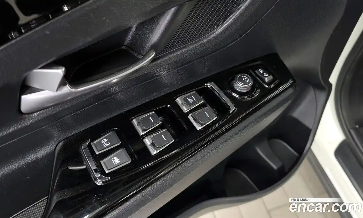SsangYong Korando 2021 1.5 гидро в Москве № 2052546, фото 32