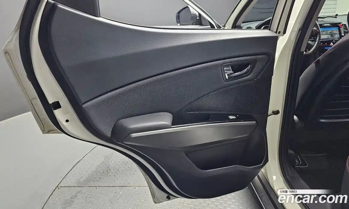 SsangYong TIBOLI 2019 1.6 гидро в Москве № 2052552, фото 15