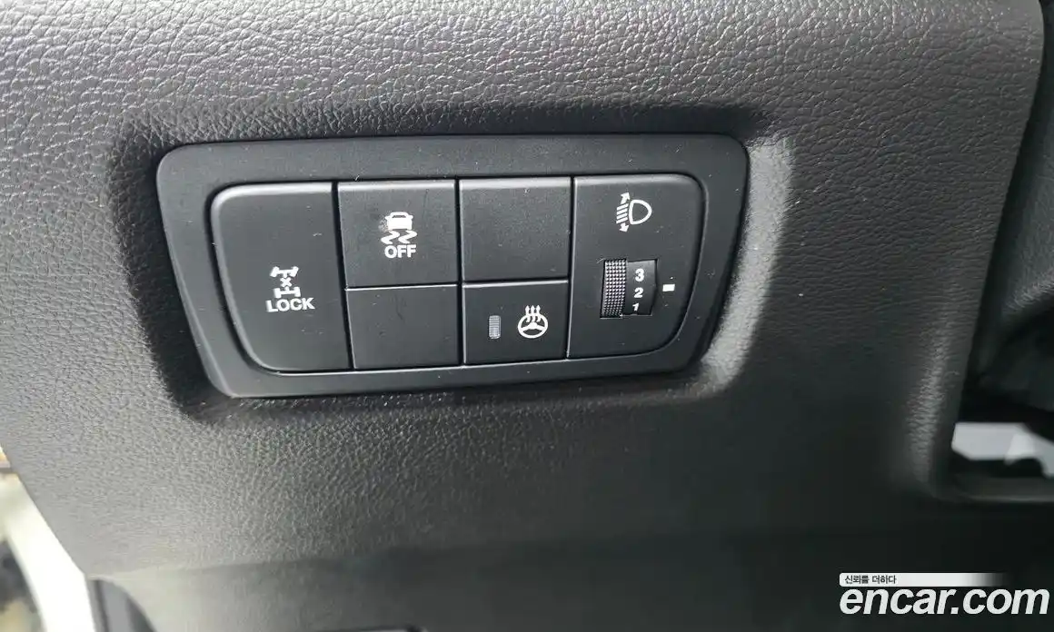 SsangYong Korando 2015 2.2 гидро в Москве № 2052635, фото 25