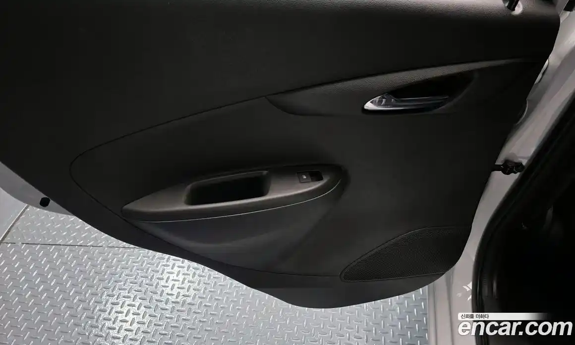 Chevrolet Spark 2022 1.0 гидро в Москве № 2052900, фото 15