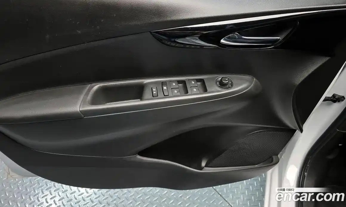 Chevrolet Spark 2022 1.0 гидро в Москве № 2052900, фото 23