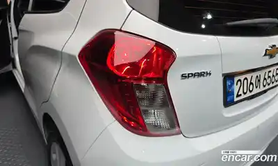 Chevrolet Spark 2022 1.0 гидро в Москве № 2052900, миниатюра 9