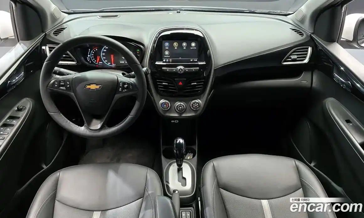 Chevrolet Spark 2022 1.0 гидро в Москве № 2052900, фото 10
