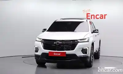 Chevrolet Traverse 2023 3.6 гидро в Москве № 2052919, миниатюра 3