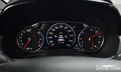 Chevrolet Traverse 2023 3.6 гидро в Москве № 2052919, миниатюра 8