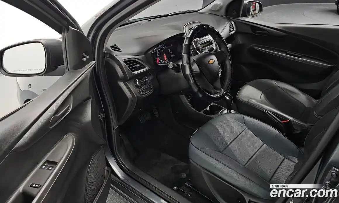 Chevrolet Spark 2020 1.0 гидро в Москве № 2052947, фото 13