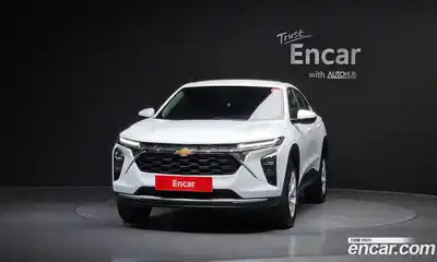 Chevrolet Trax 2023 1.2 гидро в Москве № 2053047, миниатюра 3