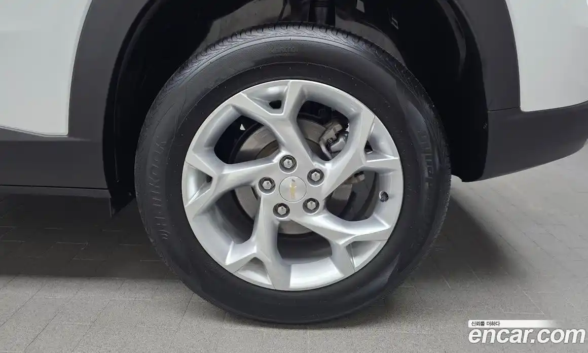Chevrolet Trax 2023 1.2 гидро в Москве № 2053047, фото 7