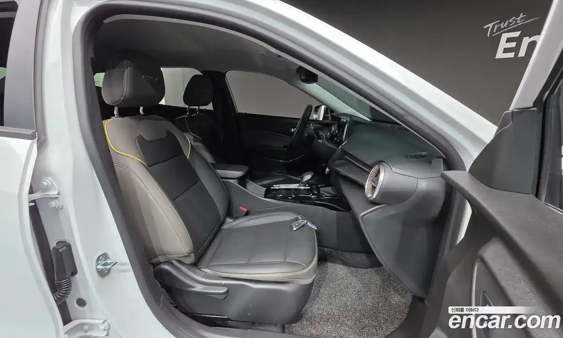 Chevrolet Trax 2023 1.2 гидро в Москве № 2053082, фото 13