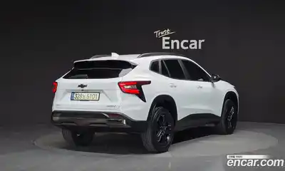 Chevrolet Trax 2023 1.2 гидро в Москве № 2053082, миниатюра 2