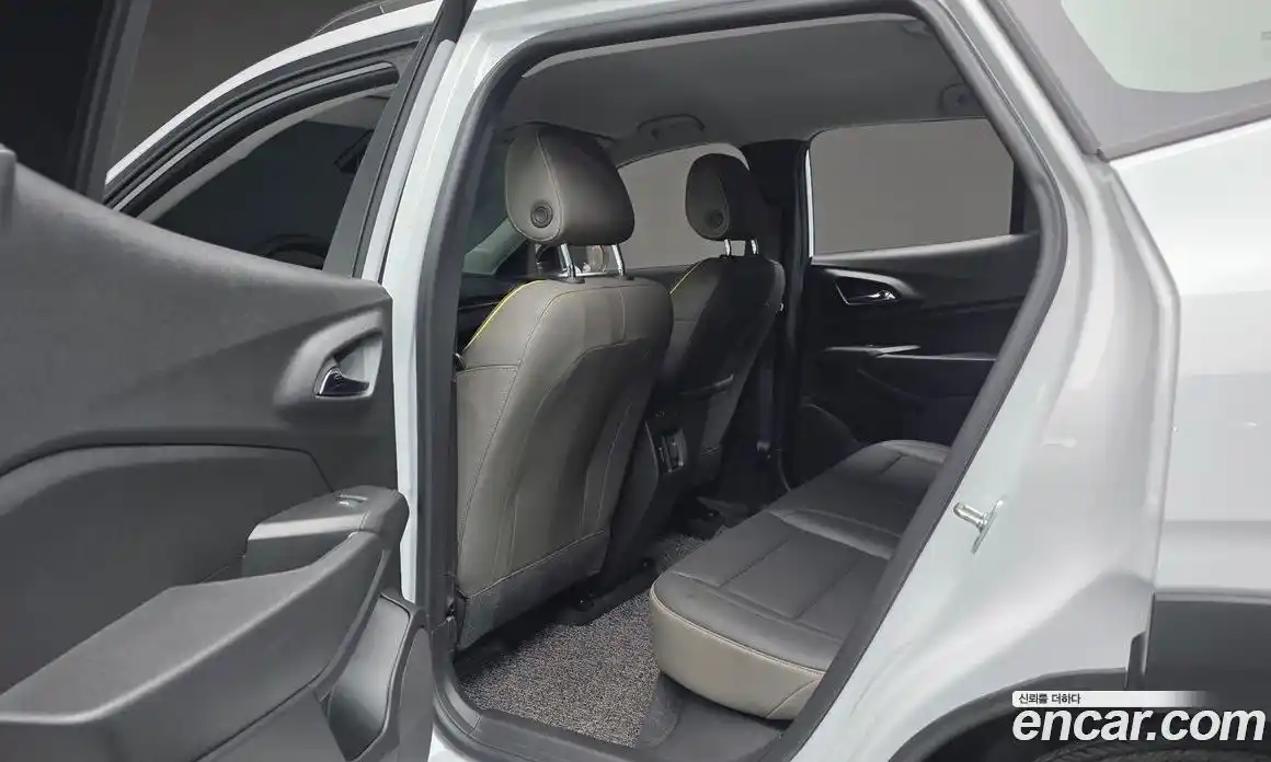 Chevrolet Trax 2023 1.2 гидро в Москве № 2053082, фото 24