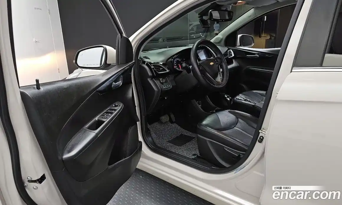 Chevrolet Spark 2019 1.0 гидро в Москве № 2053161, фото 13