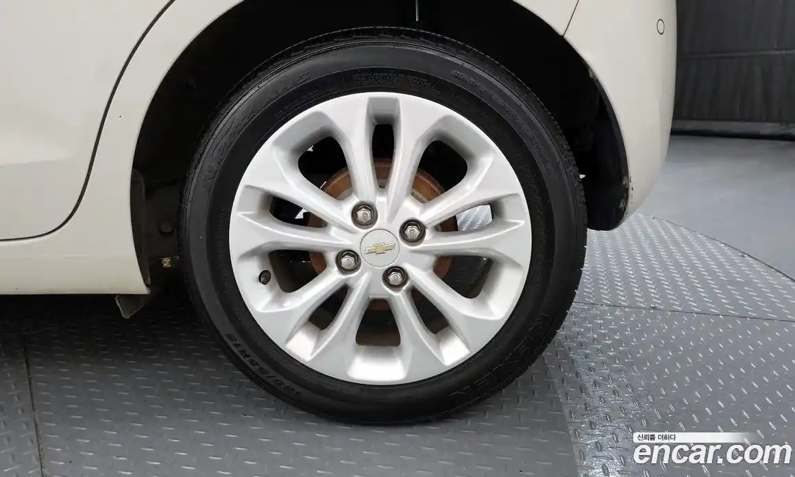 Chevrolet Spark 2019 1.0 гидро в Москве № 2053161, фото 7