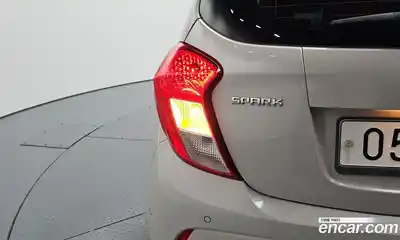 Chevrolet Spark 2019 1.0 гидро в Москве № 2053161, миниатюра 9
